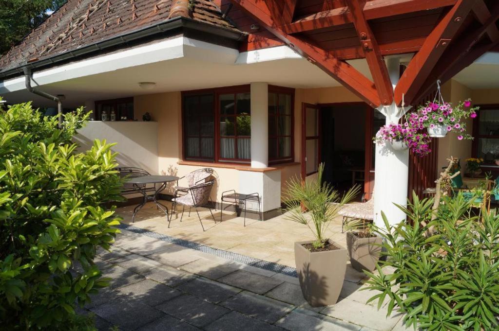 Bodensee Apartment Kressbronn "Seeland" Kressbronn am Bodensee Ngoại thất bức ảnh
